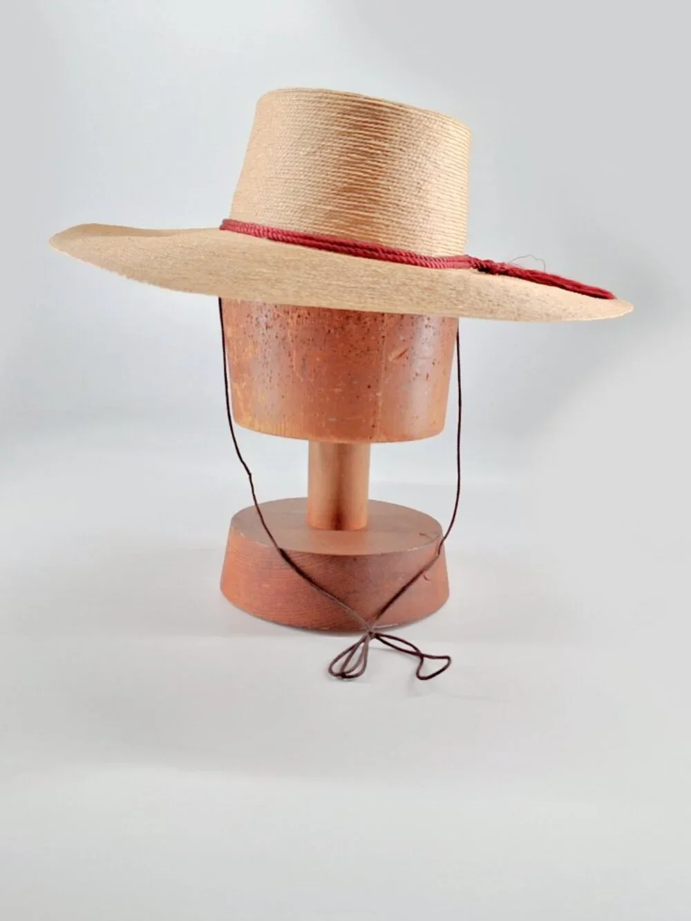 Vintage Vaquero Straw Hat Wide Brim Flat Crown Western Ranch Sun Hat Red Rope - Picture 4 of 12